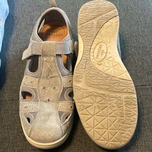 Earth Origins Grey Shoes